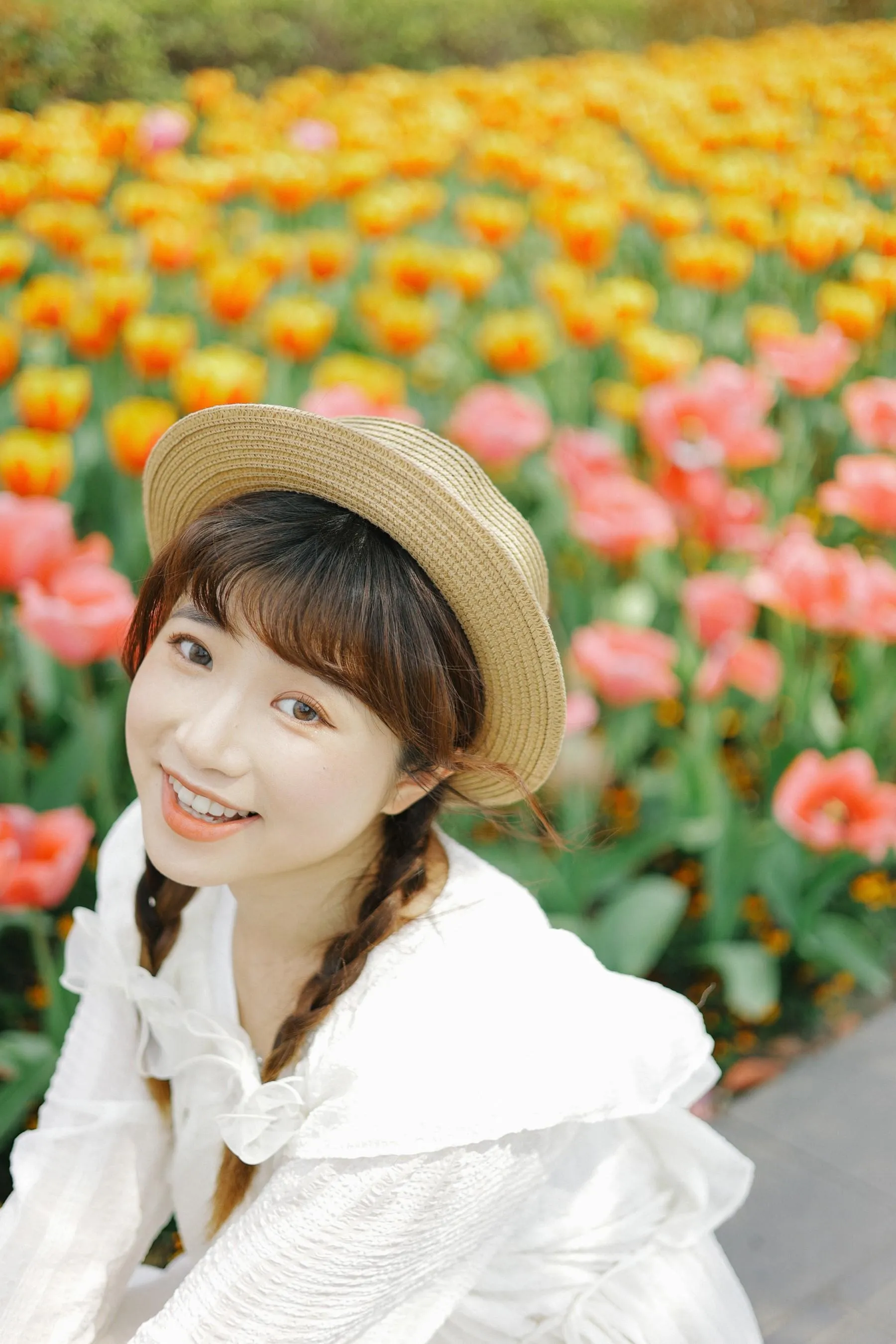 [YITUYU艺图语]2022.09.10 郁金香花开 蓝胖子- [28P]插图2